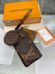 louis-vuitton-trio-pouch-monogram-small-leather-goods.png