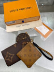louis-vuitton-trio-pouch-monogram-small-leather-goods.png