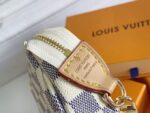 Louis Vuitton MINI POCHETTE
